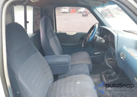 1994 Ford Ranger из США, поврежденный, VIN 1FTCR10A2RPA70993